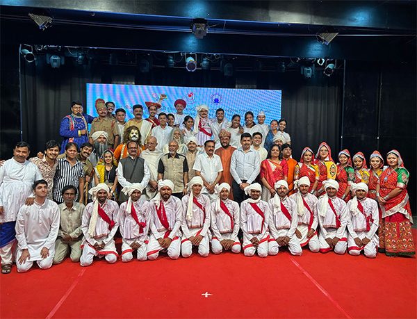Drama students of fopa participated in A musical, multimedia, Mega Drama